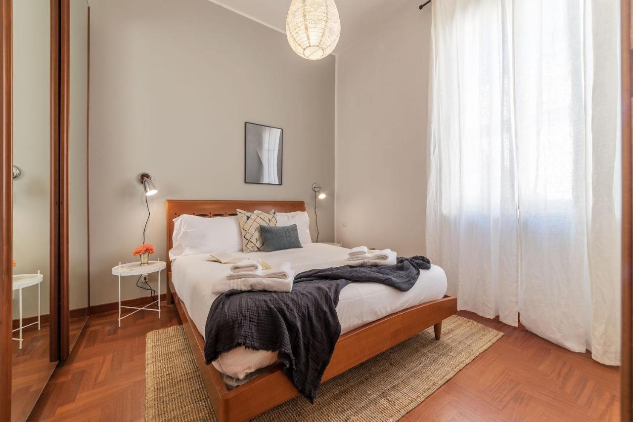 Lively Roma Trastevere Renovated Apartment - FromhometoRóma Kültér fotó