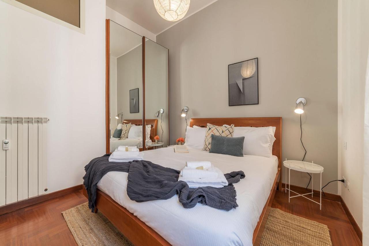 Lively Roma Trastevere Renovated Apartment - FromhometoRóma Kültér fotó