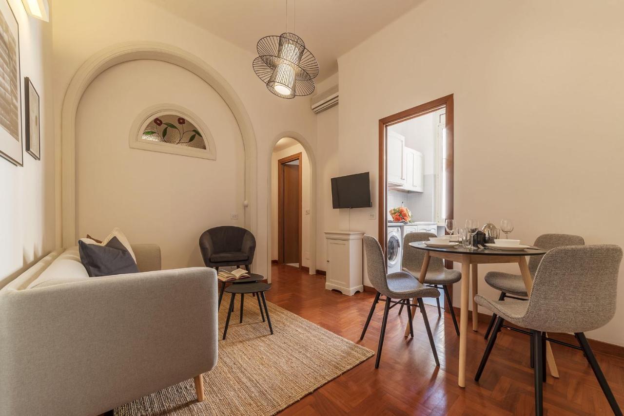 Lively Roma Trastevere Renovated Apartment - FromhometoRóma Kültér fotó